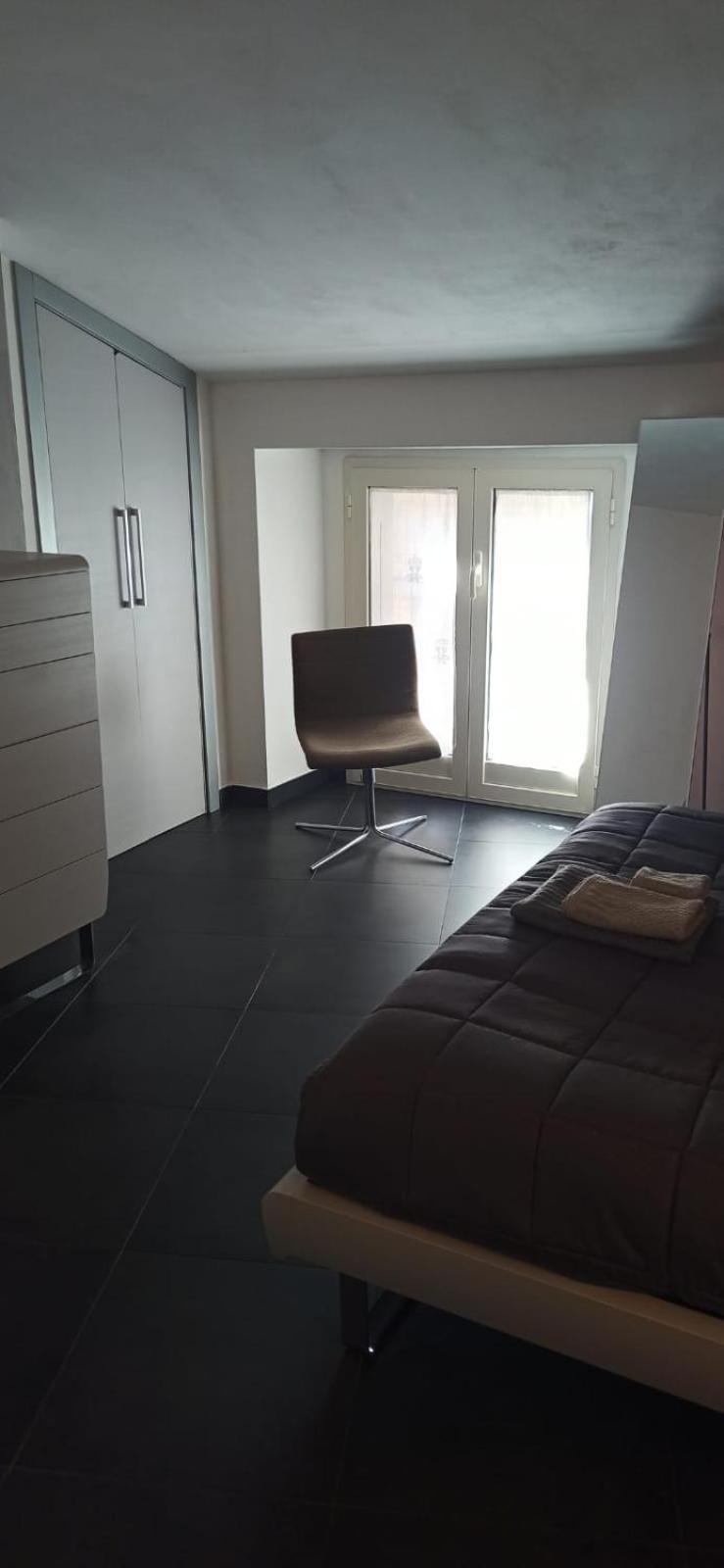 Elegante Appartamento Privato In Palazzo Storico Del XVIII - Pieno Centro 尼科西亚 外观 照片