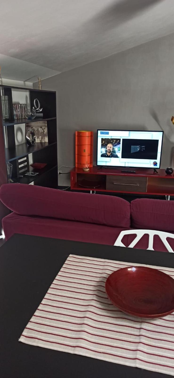 Elegante Appartamento Privato In Palazzo Storico Del XVIII - Pieno Centro 尼科西亚 外观 照片