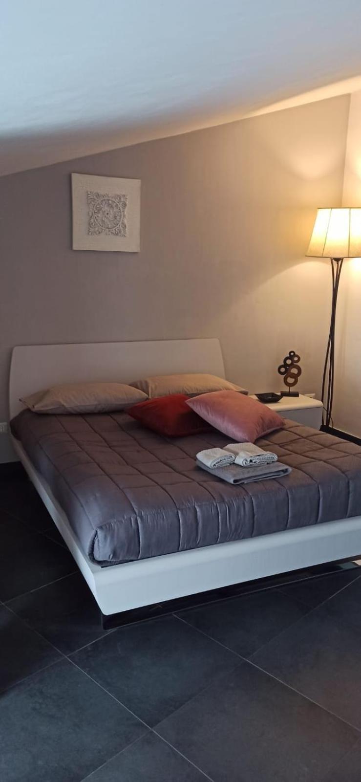 Elegante Appartamento Privato In Palazzo Storico Del XVIII - Pieno Centro 尼科西亚 外观 照片