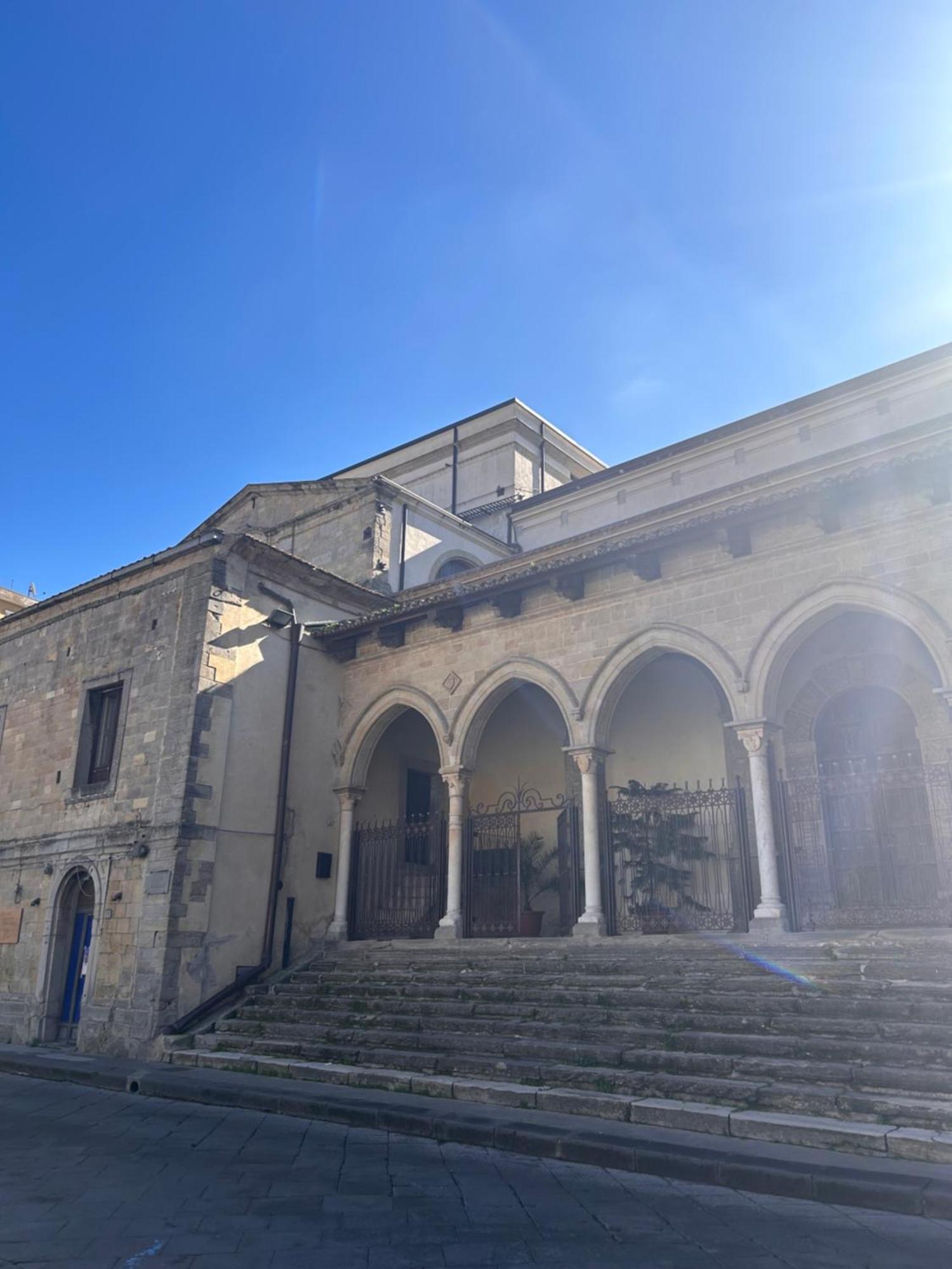 Elegante Appartamento Privato In Palazzo Storico Del XVIII - Pieno Centro 尼科西亚 外观 照片